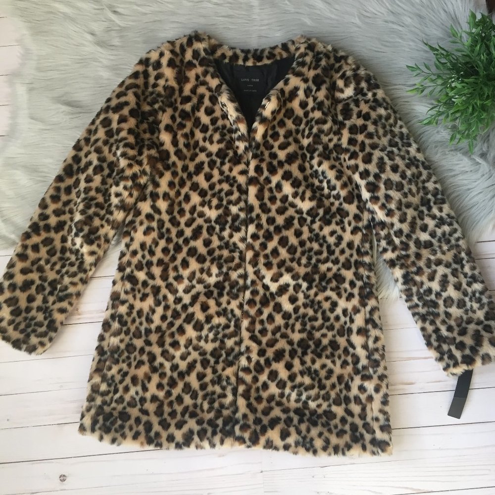 Love Tree Leopard Faux Fur Womens Coat Size Large